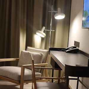 Executive King Room
